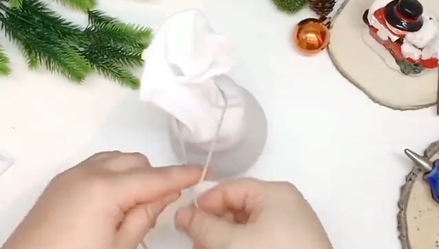 DIY Sock Snowman Turorial